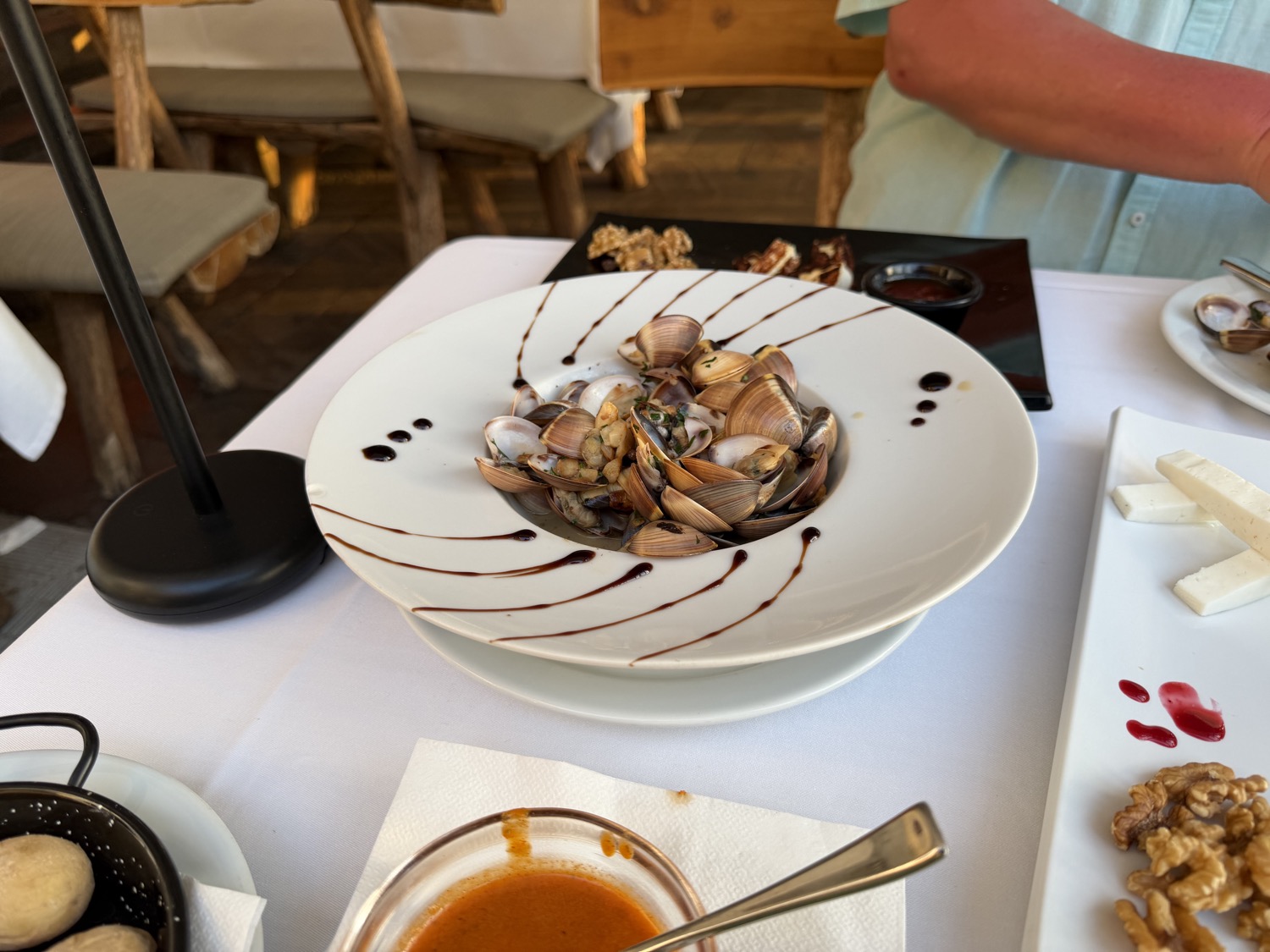 placeholder image sq